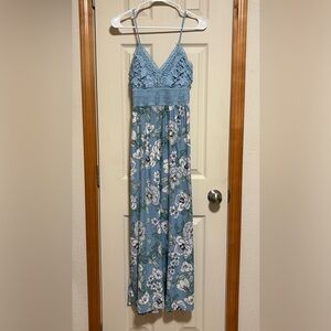 No Boundaries Blue Floral Dress/Blue Crochet Beautiful